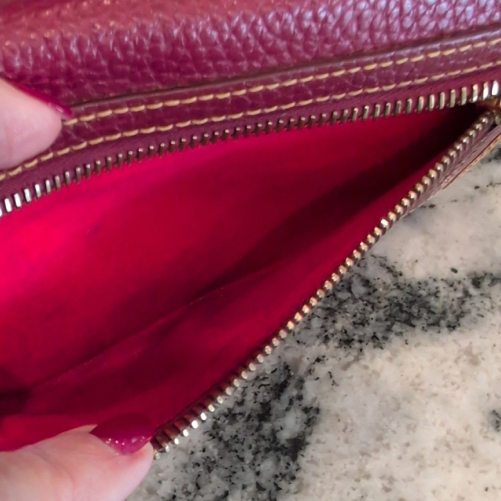 Dooney & Bourke Dillen Pebbled Leather Hobo Bag w/Matching Wallet - Picture 11 of 13